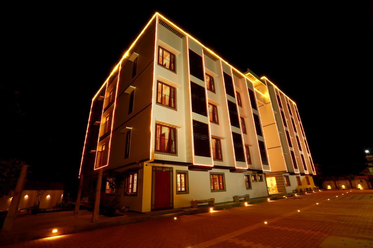 Mayapuri Amira Kumbakonam Exteriör bild